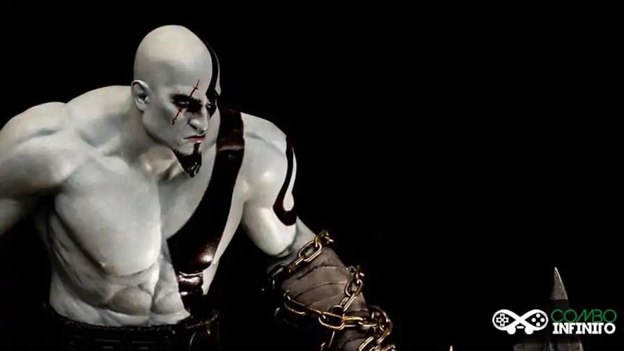 Em seu aniversário de 10 anos, Kratos ganha estatueta de alto nível