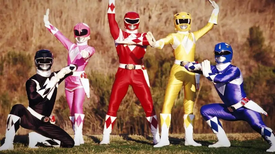 Veja como os novos Power Rangers se parecem MUITO com o Homem de Ferro
