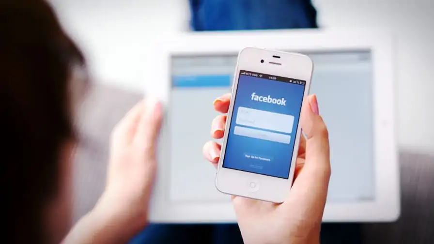 Facebook ajusta feed a favor de posts de amigos e familiares ao invés de páginas que você curte