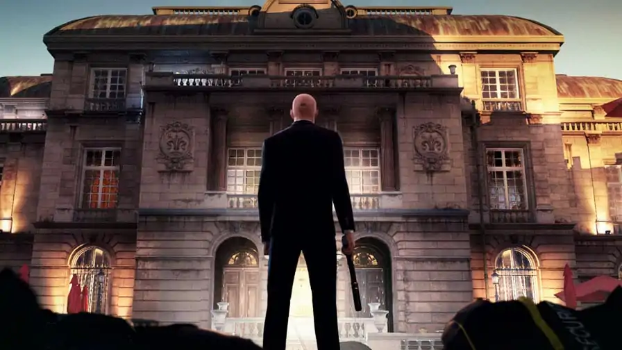 Hitman: Novo trailer mostra habilidades perfeitas de um assassino implacável