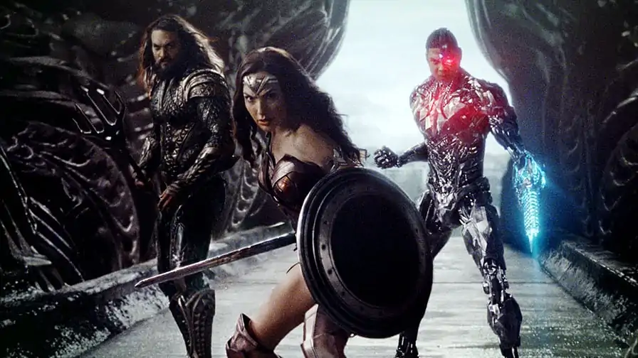 Confira como os Vingadores reagiram ao trailer da Liga da Justiça