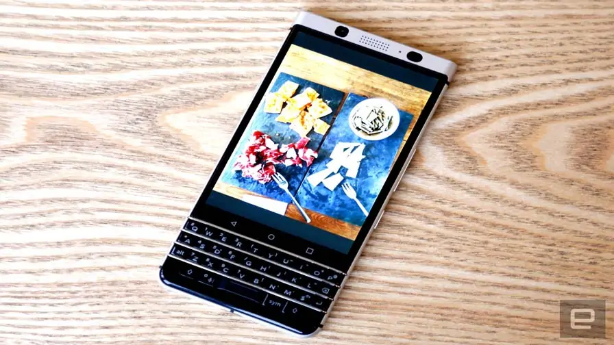 MWC 2017: BlackBerry lança um Smartphone um pouco diferente.