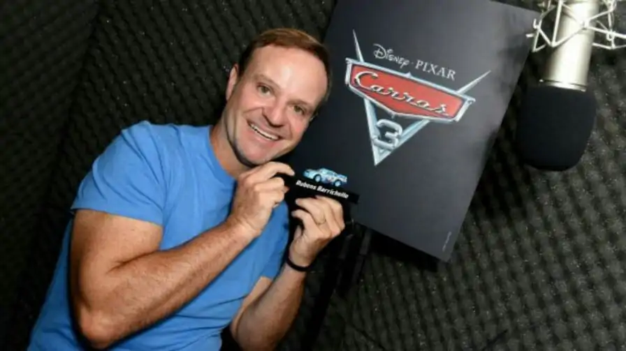 Rubens Barrichello irá dublar personagem de Carros 3