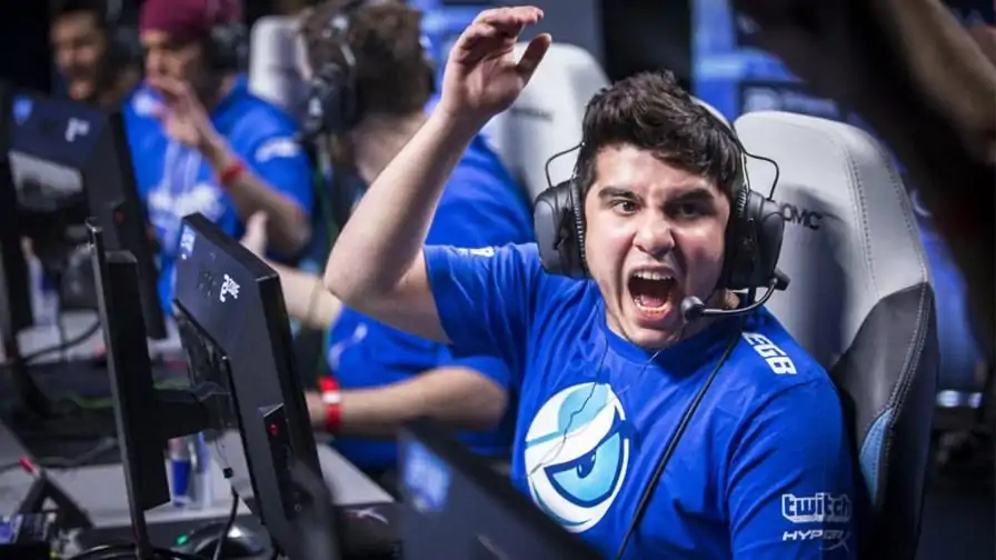 Pro Player de CS: GO sugere que PCs da PGL Major são fracos