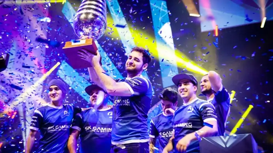 Gabriel FalleN manda recado aos fãs que irão ao Encontro das Lendas