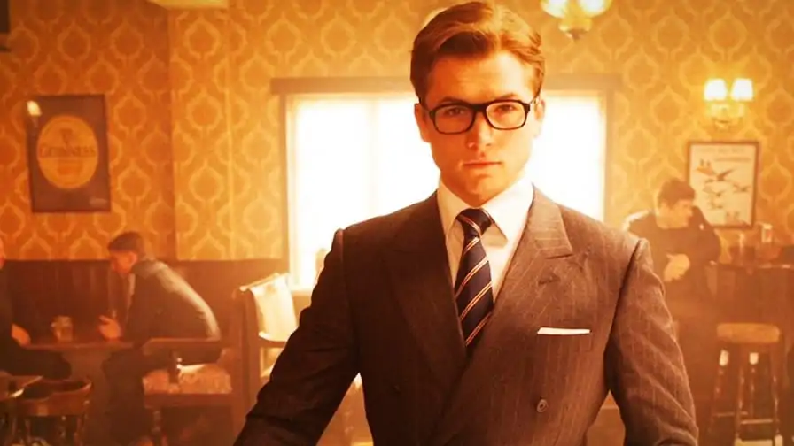 Crítica | Kingsman 2: O Círculo Dourado não surpreende, mas é insano!
