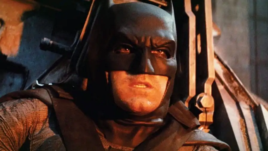 Snyder Cut: Ben Affleck surge como Batman em imagem inédita
