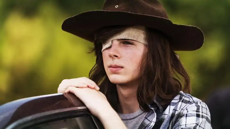 Ator fala dos rumores sobre a morte de Carl em The Walking Dead
