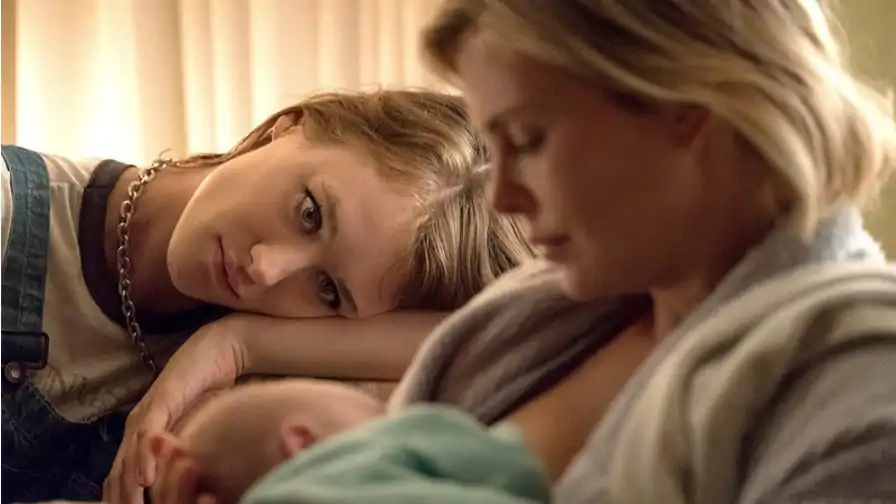 Assista ao trailer de ”Tully”, novo filme com Charlize Theron