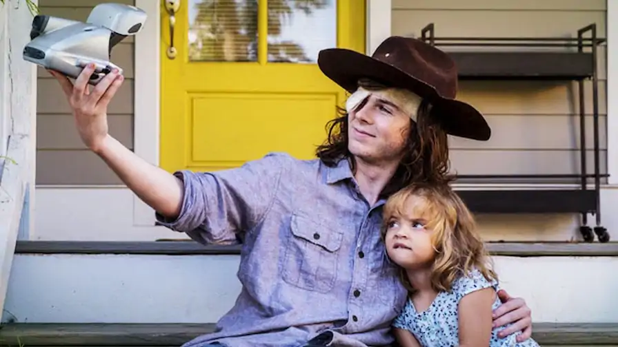 The Walking Dead: Ator dá adeus oficialmente à Carl e fala do futuro