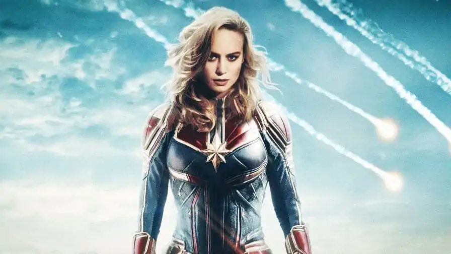 Capitã Marvel: Internet reage ao soco que a Capitã dá em uma senhorinha no trailer