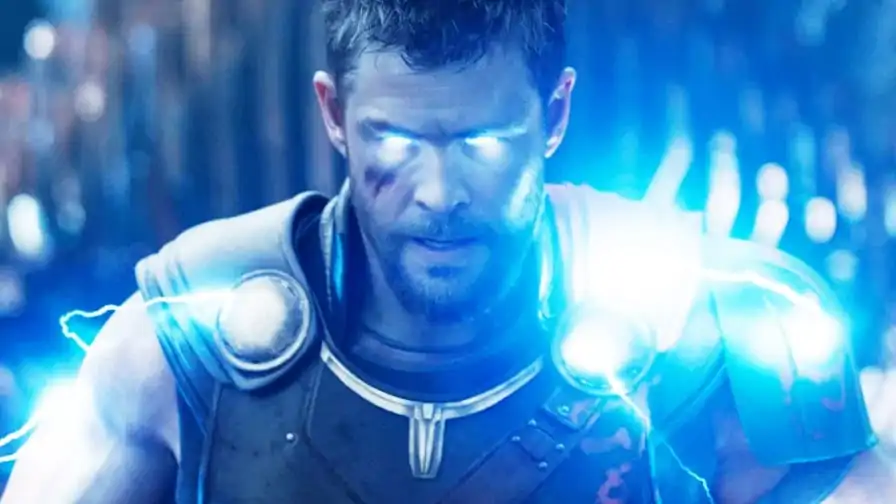 Vingadores: Ultimato – Thor consegue que fã em fase terminal de câncer assista ao filme