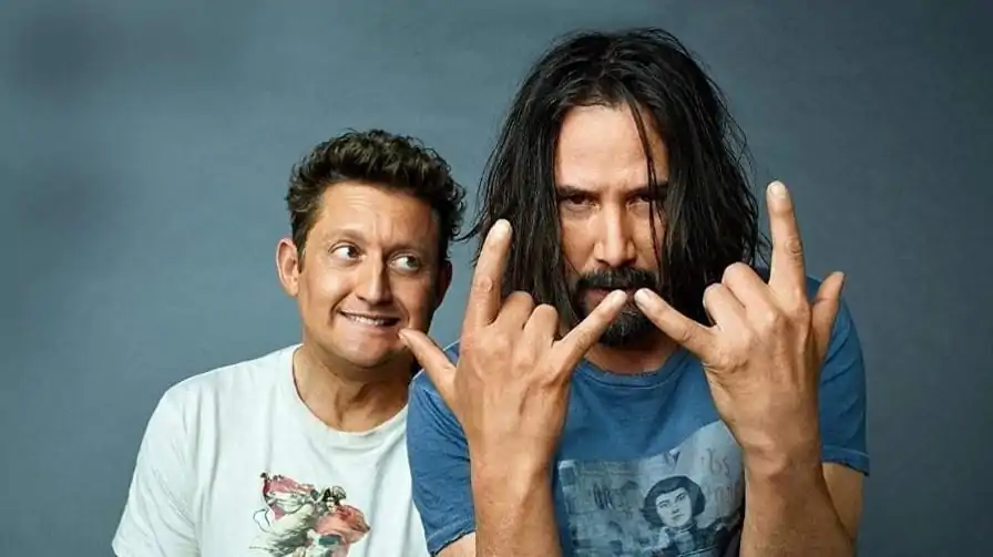 Bill & Ted 3: Keanu Reeves aparece com um visual totalmente ESTRANHO