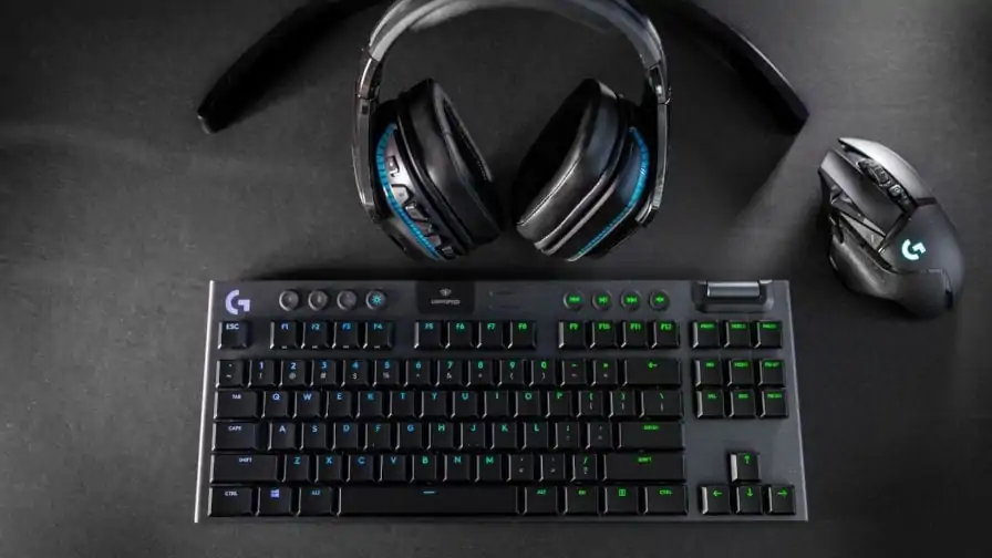 LogiTech