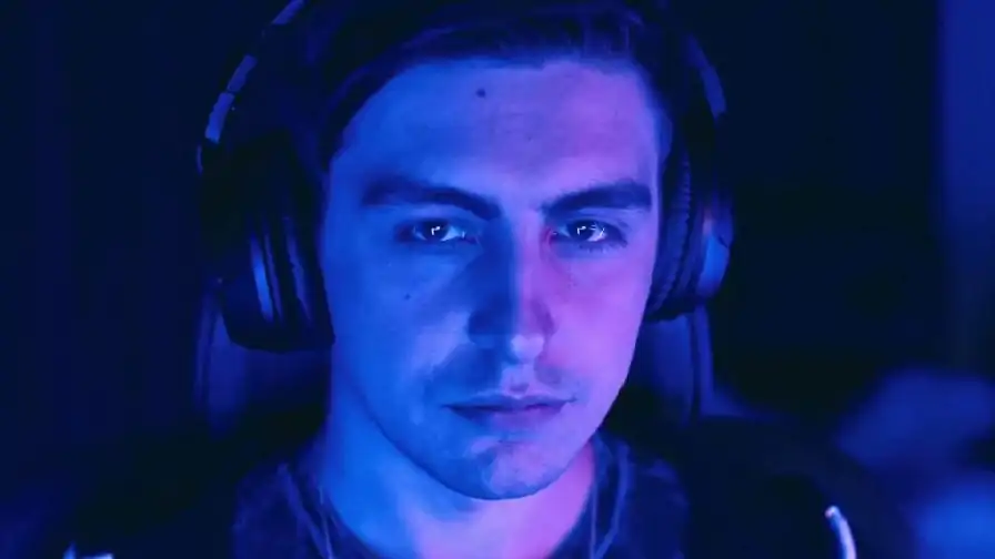 Twitch: Mais um grande nome retornando a plataforma após o fim do Mixer