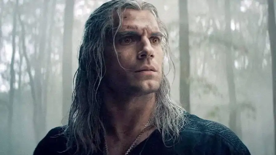The Witcher teve filmagens paralisadas após Henry Cavill sofrer lesão durante gravação