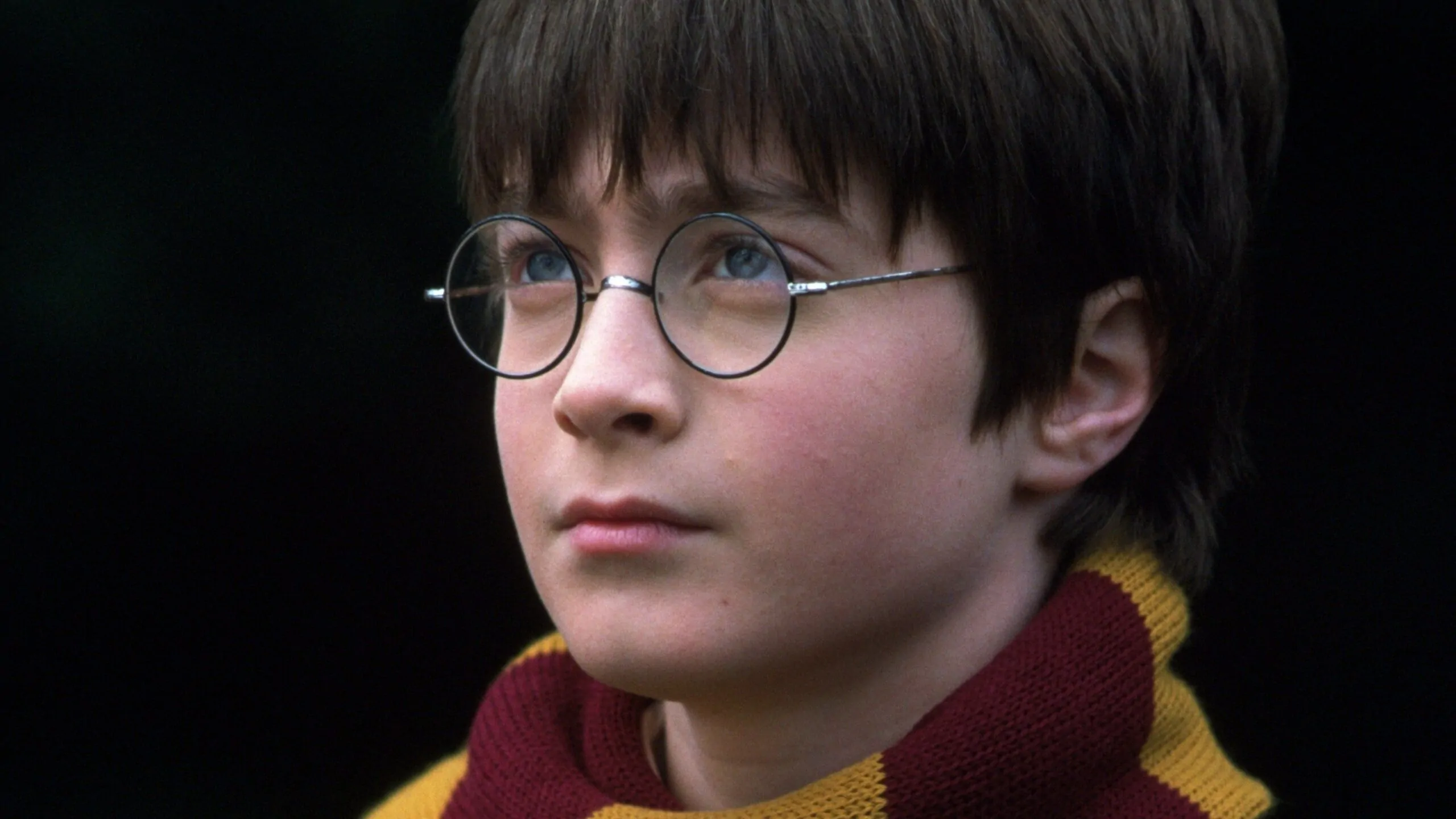 Daniel Radcliffe diz que é cedo para retornar à franquia Harry Potter: “Faz só 10 anos”