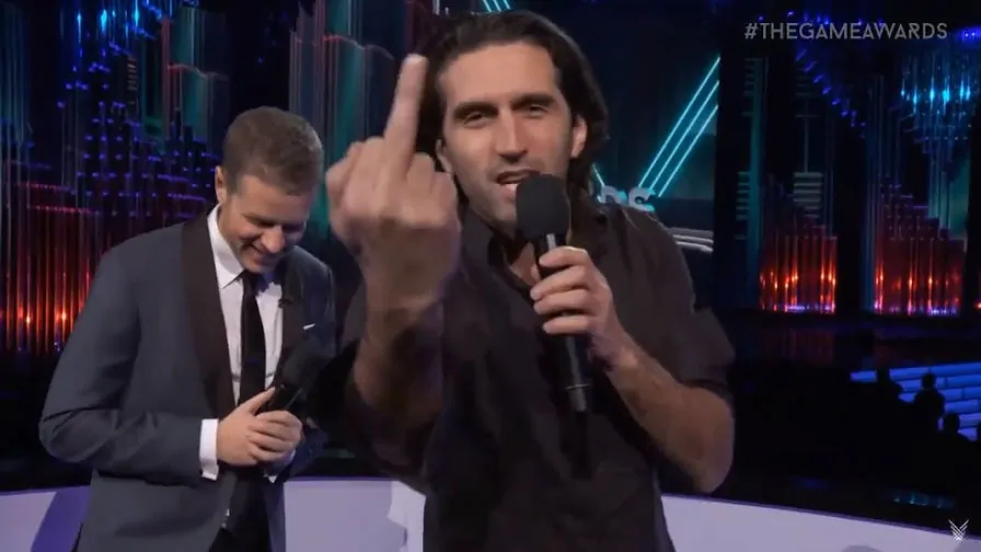 Josef Fares, de It Takes Two, diz preferir “levar um tiro no joelho” do que colocar NFTs em seus jogos