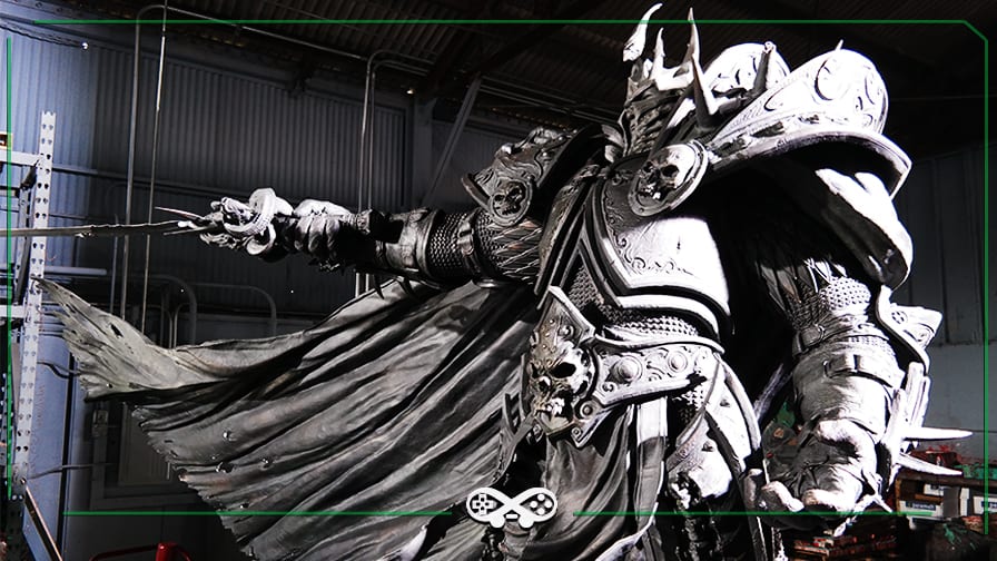 Blizzard-statue-1