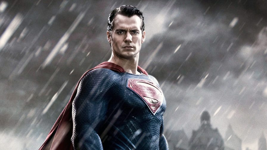 DC: Novo ator de Superman comenta as diferenças com Henry Cavill
