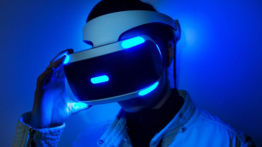 E a geração anterior? Sony revela que PS VR2 não será compatível com jogos  do PS VR 