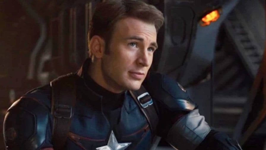 Chris Evans como Capitão América