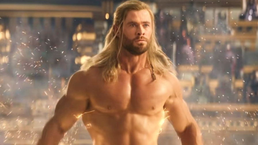 Ficar pelado em Thor: Amor e Trovão foi “um sonho realizado”, diz Chris  Hemsworth